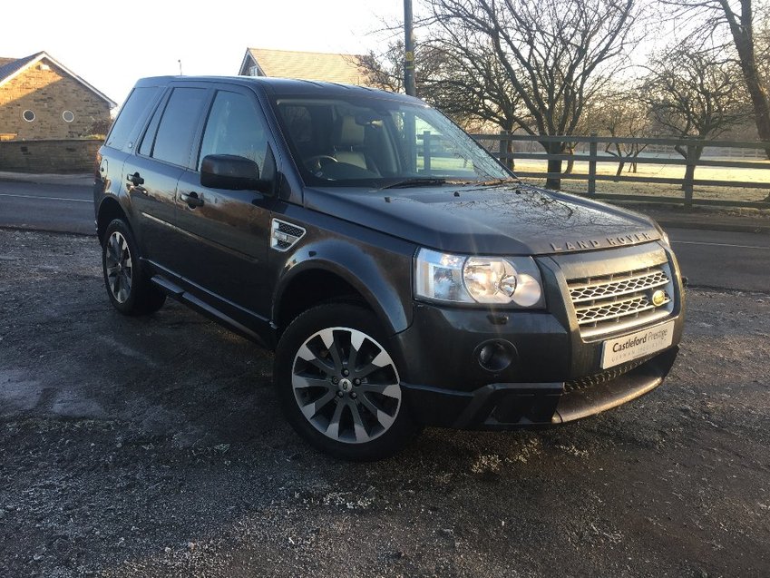 View LAND ROVER FREELANDER TD4 SPORT LE