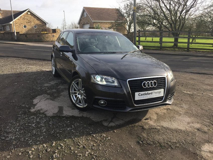 View AUDI A3 SPORTBACK TDI S LINE