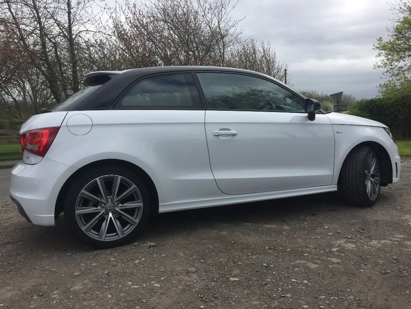 AUDI A1