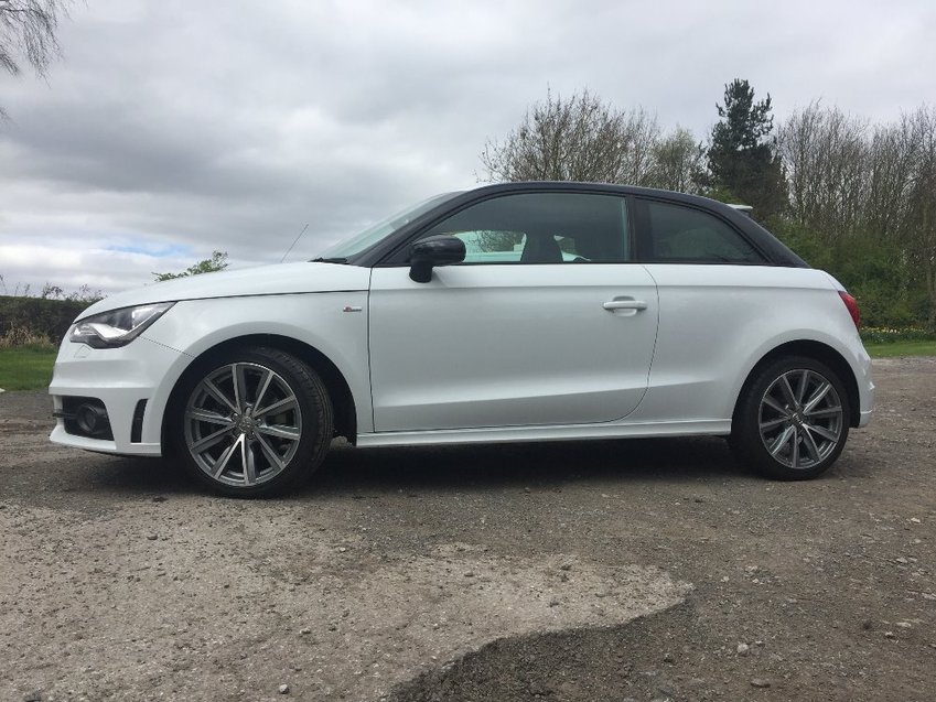 AUDI A1