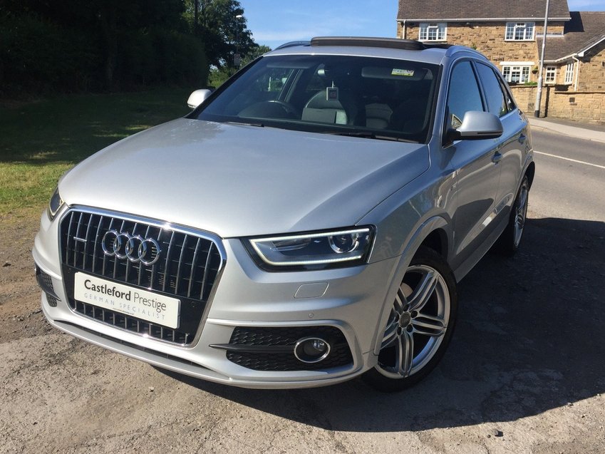 View AUDI Q3 TDI QUATTRO S LINE PLUS