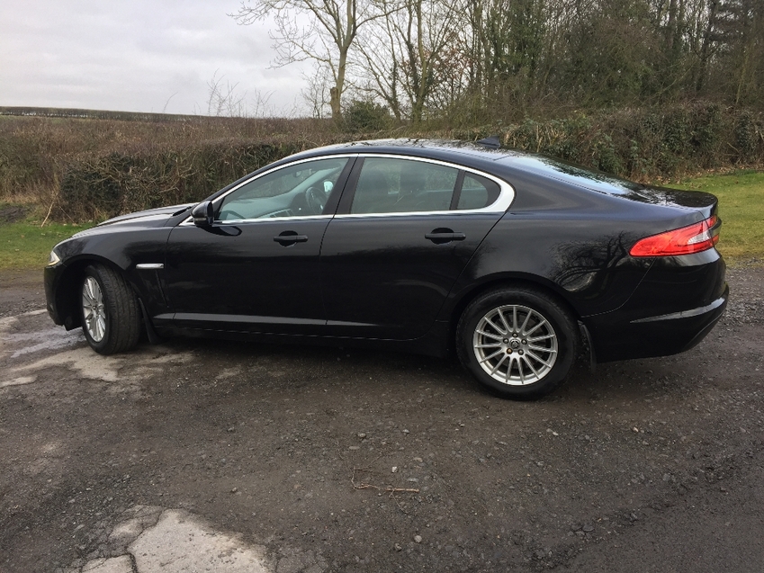 JAGUAR XF