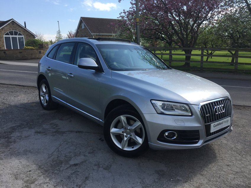 View AUDI Q5 TDI QUATTRO SE