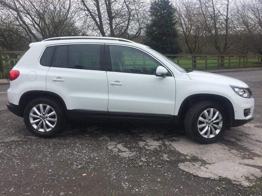 View VOLKSWAGEN TIGUAN MATCH TDI BLUEMOTION TECH 4MOTION DSG