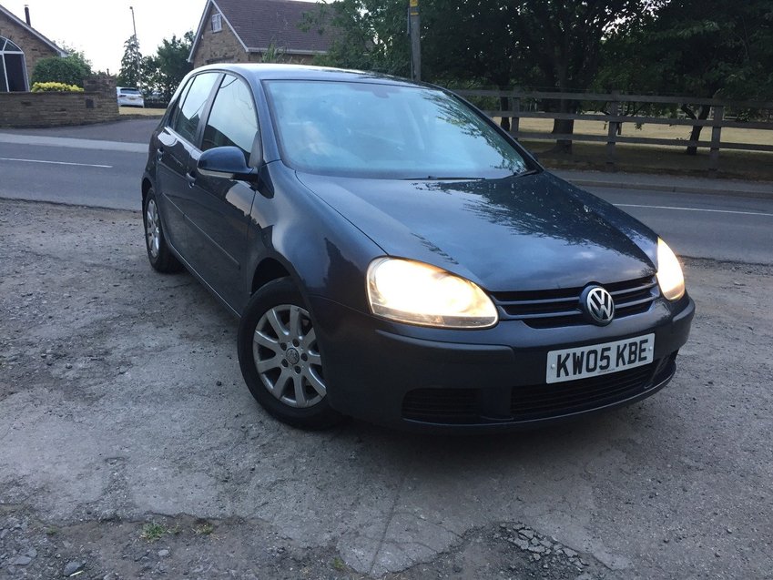 View VOLKSWAGEN GOLF SE TDI