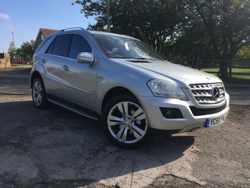 View MERCEDES-BENZ M CLASS ML300 CDI BLUEEFFICIENCY SPORT