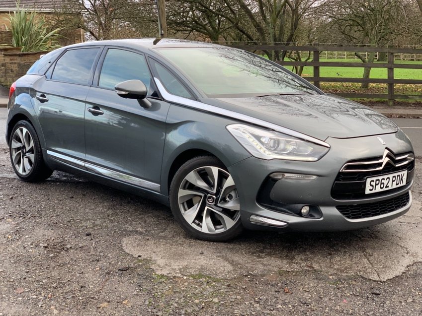 View CITROEN DS5 HDi 160 DStyle