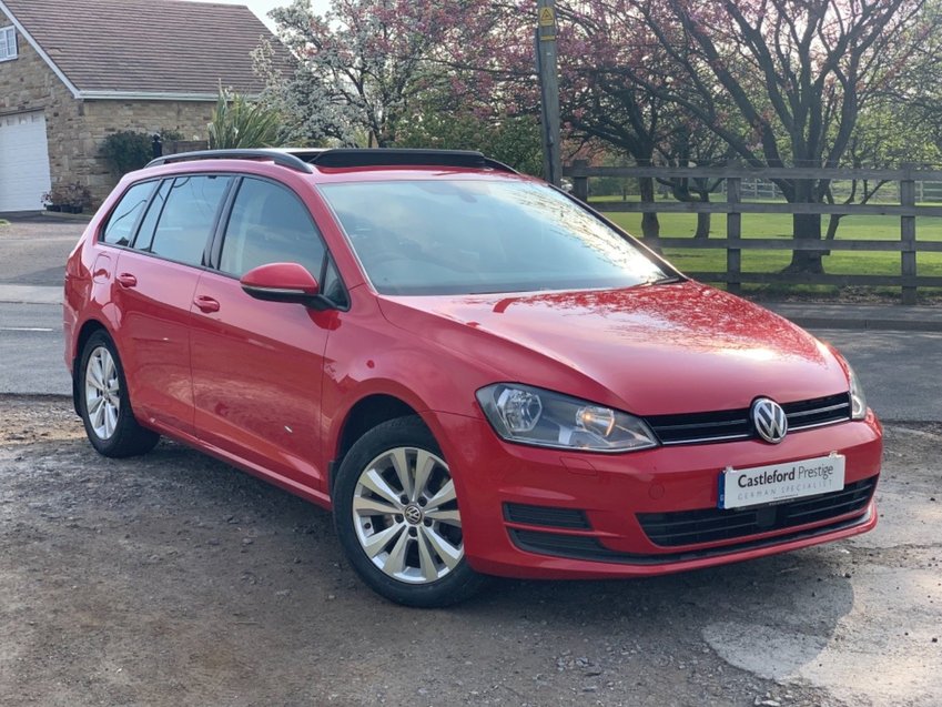 View VOLKSWAGEN GOLF TDi 150 BlueMotion Start-Stop SE