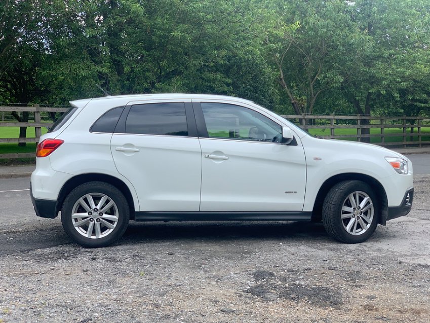 View MITSUBISHI ASX DiD 150 ClearTec AWD Start-Stop 3