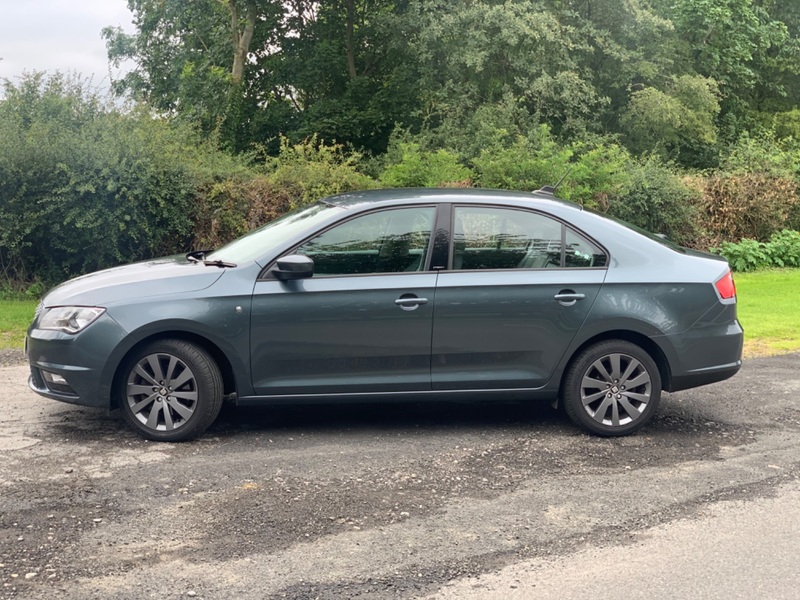 SEAT TOLEDO