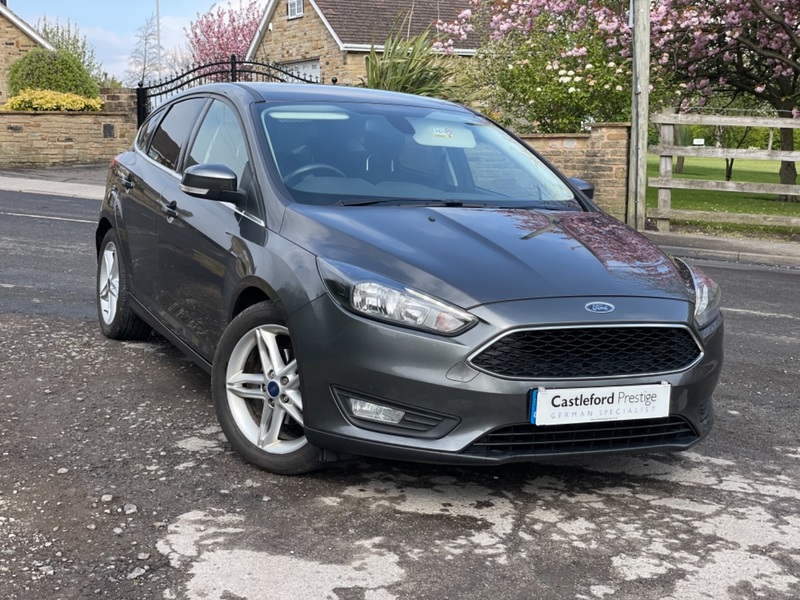 View FORD FOCUS ZETEC TDCI