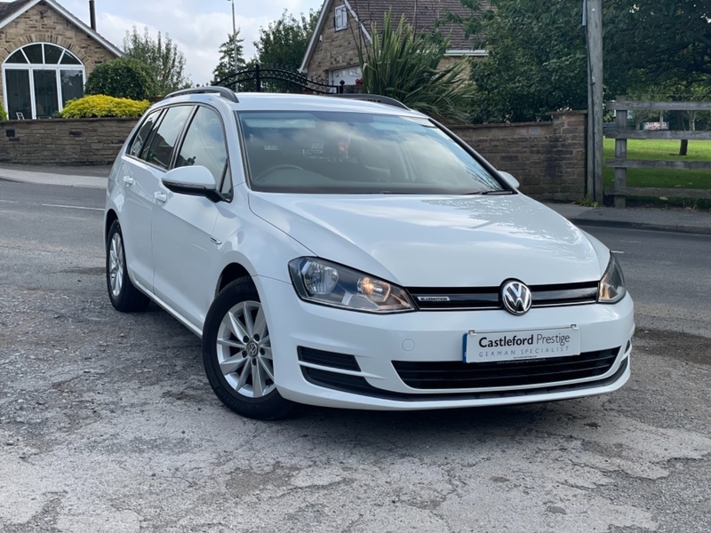 View VOLKSWAGEN GOLF BLUEMOTION TDI