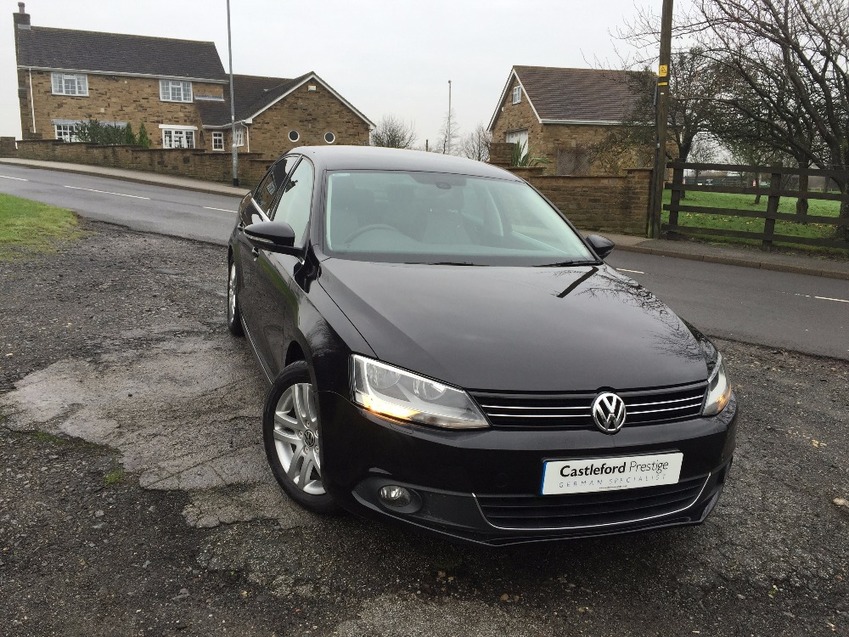 View VOLKSWAGEN JETTA SPORT TDI BLUEMOTION TECHNOLOGY