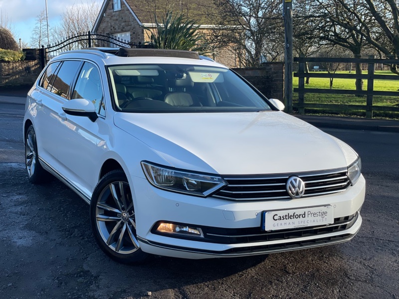 View VOLKSWAGEN PASSAT GT TDI BLUEMOTION TECHNOLOGY