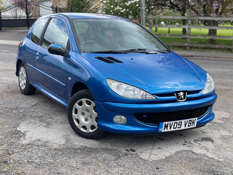 View PEUGEOT 206 LOOK