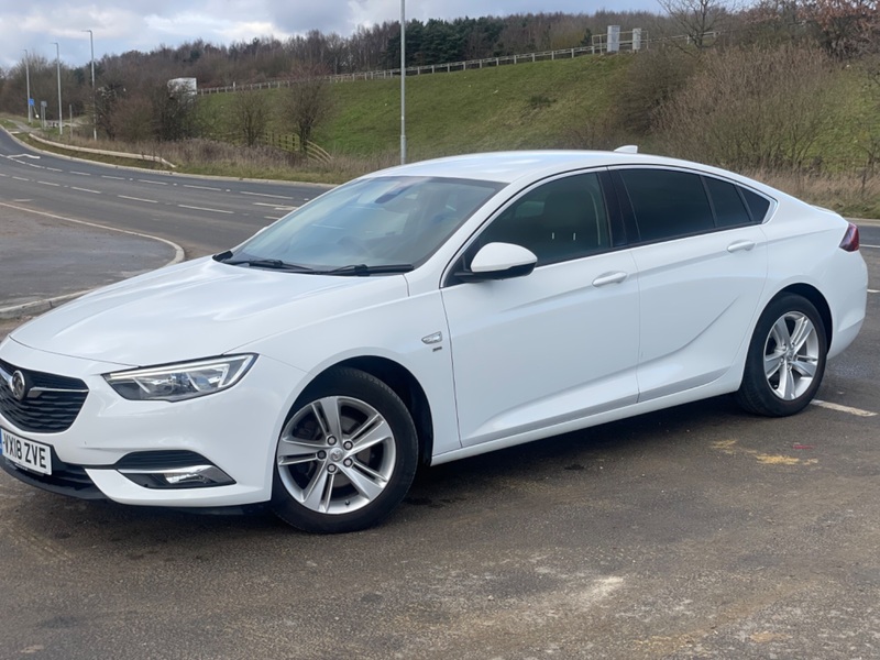 VAUXHALL INSIGNIA