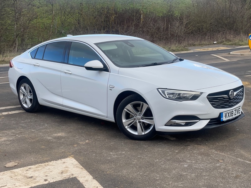 VAUXHALL INSIGNIA