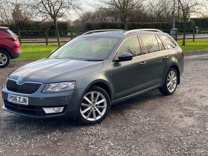 SKODA OCTAVIA