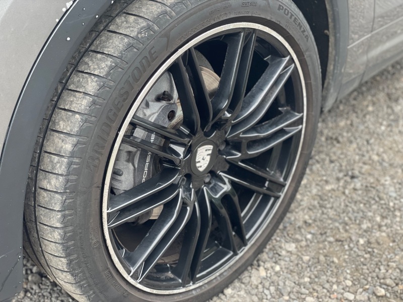 PORSCHE CAYENNE