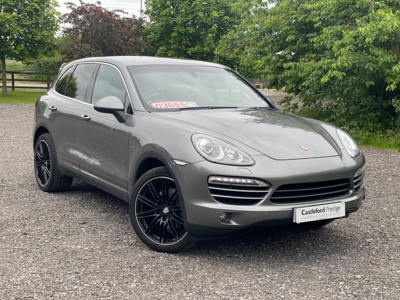 PORSCHE CAYENNE